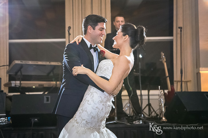 wedding at room on main dallas